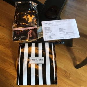 Brand new never used Cashmere hair extensions brn